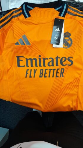 24-25 Real Madrid Away Soccer Jersey Player Edition photo review
